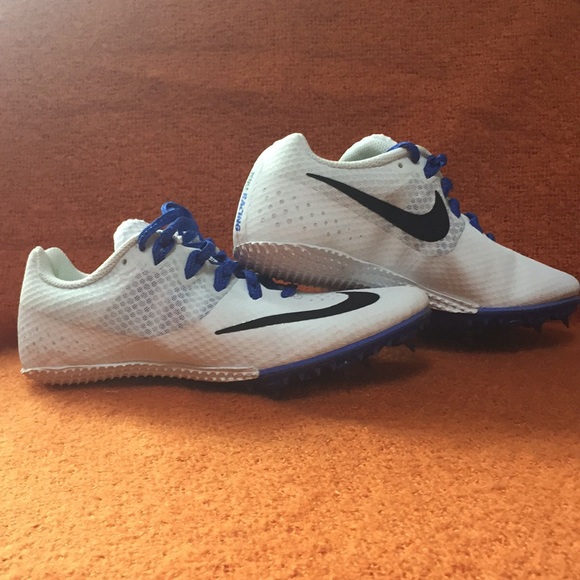 sprint spikes size 7